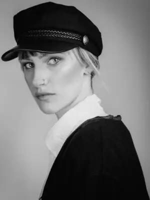 Black and White Portrait Powerful – Timeless Fine Art Photography